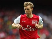 Bóng đá anh, ngoại hạng anh, lịch thi đấu euro 2012, Arsenal mất trung vệ đến hết mùa